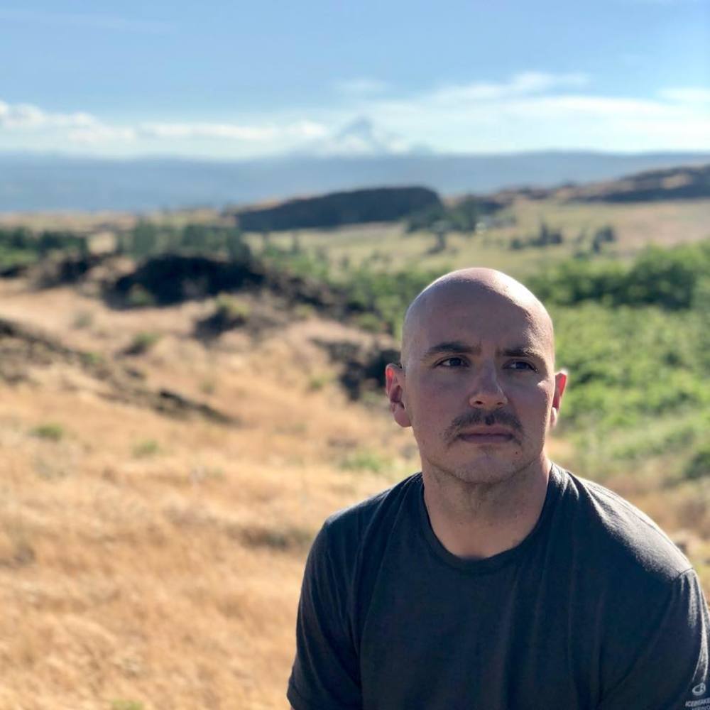 Meet your Posher, Chris